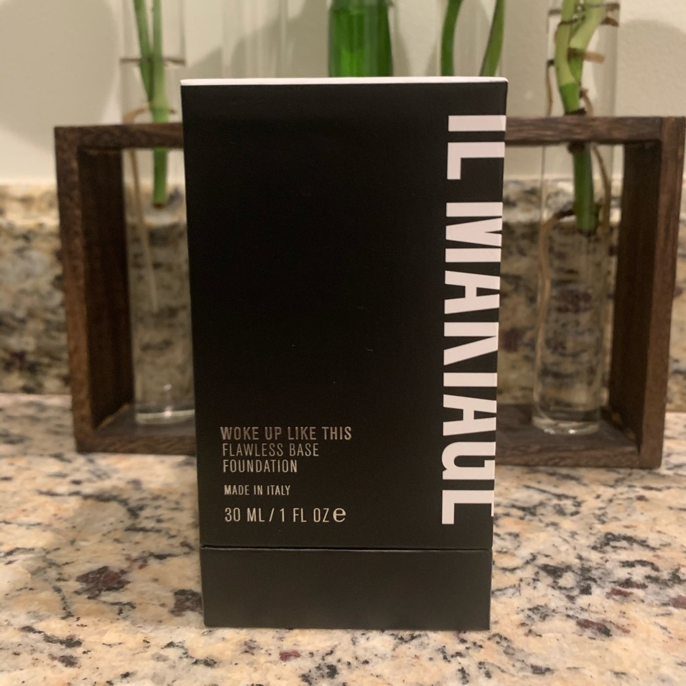 Il Makiage Flawless Foundation